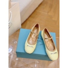 Prada flat shoes